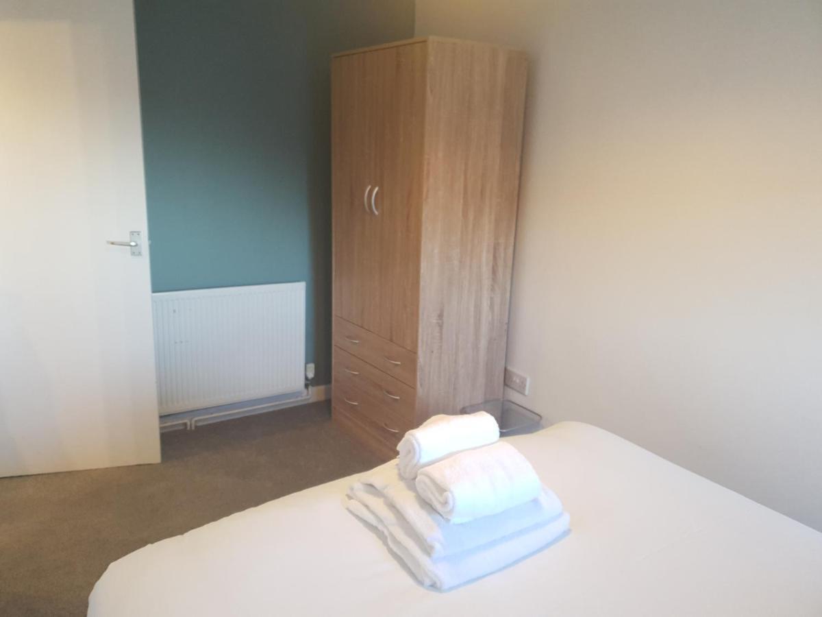 Topzy-Turvy - 1 Bedroom Apartment Swansea Exteriör bild